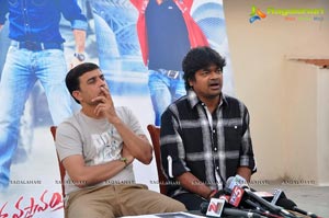 Ramayya Vasthavayya Piracy Press Meet