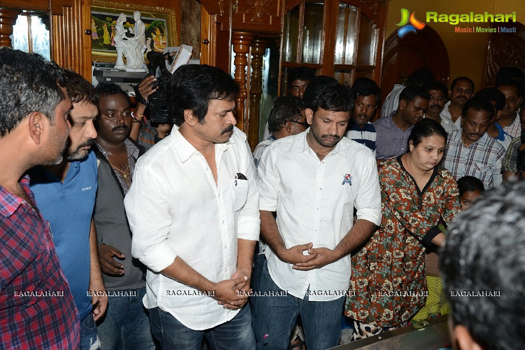 Celebrities pay tribute to Srihari (Set 1)