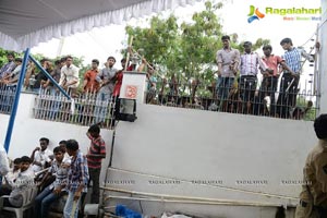 Srihari Fans at Srihari's House