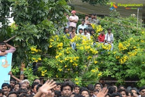 Srihari Fans at Srihari's House