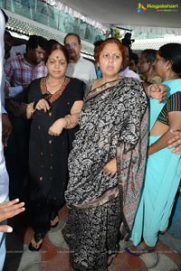 Srihari Fans at Srihari's House