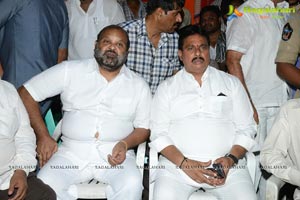 Srihari Fans at Srihari's House