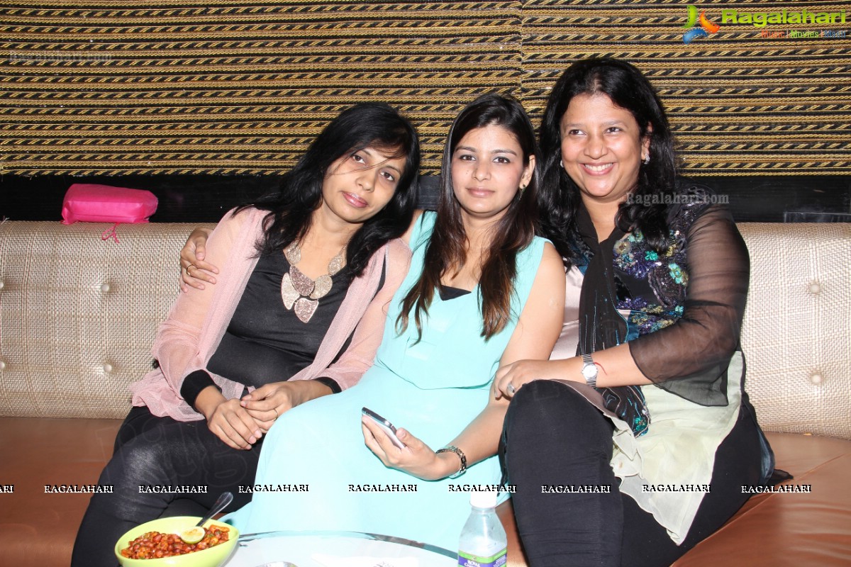 Aakanksha Kedia Tolasariya Birthday Party at Kismet