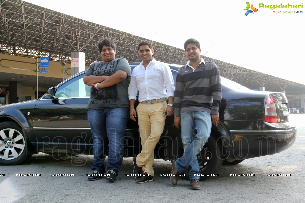 Akshay Kumar visits Charminar, Hyderabad