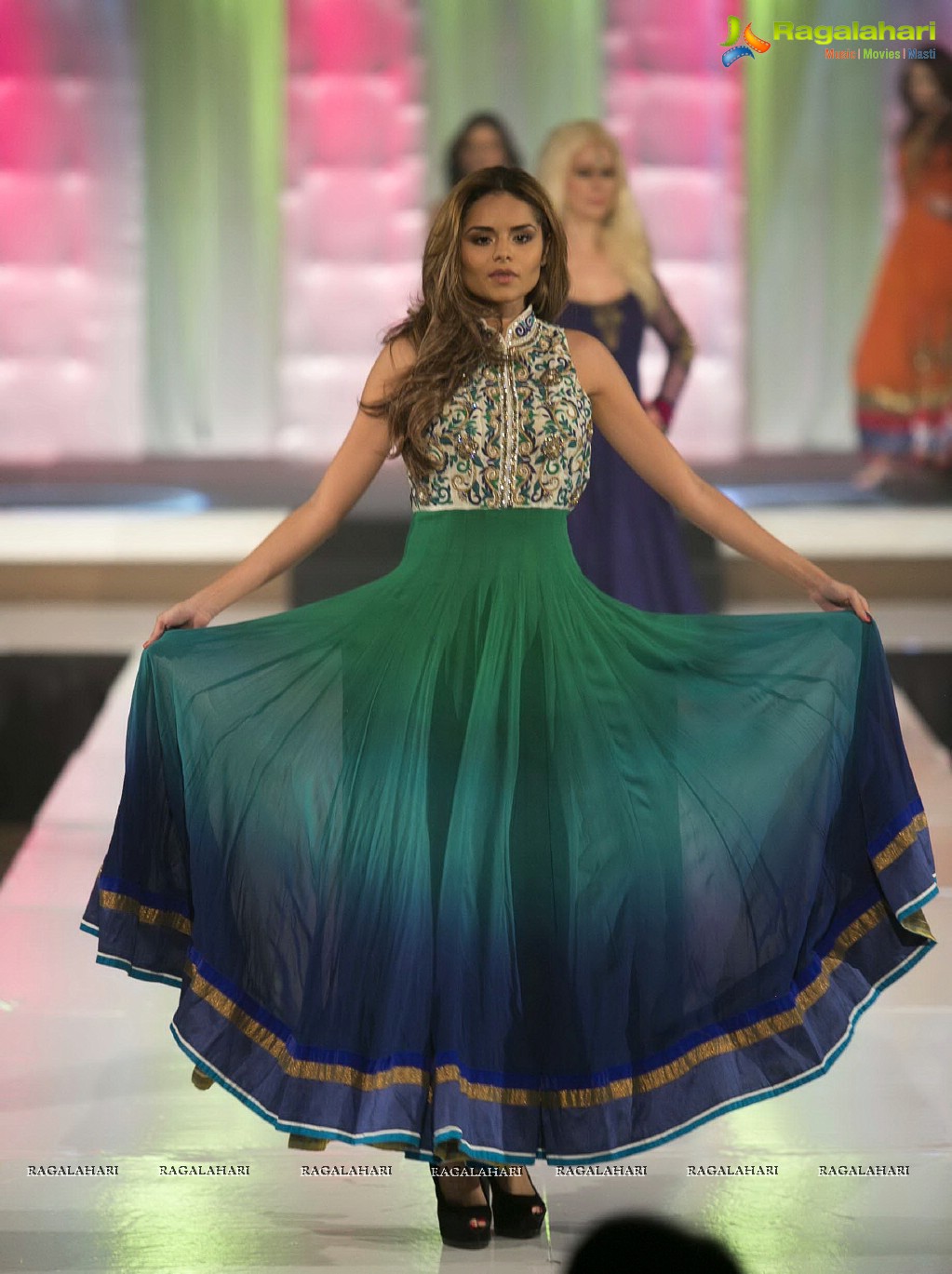 Asif Shah showcased his New Collections at The 4th Annual Glitterati Fashion Show in Las Vegas