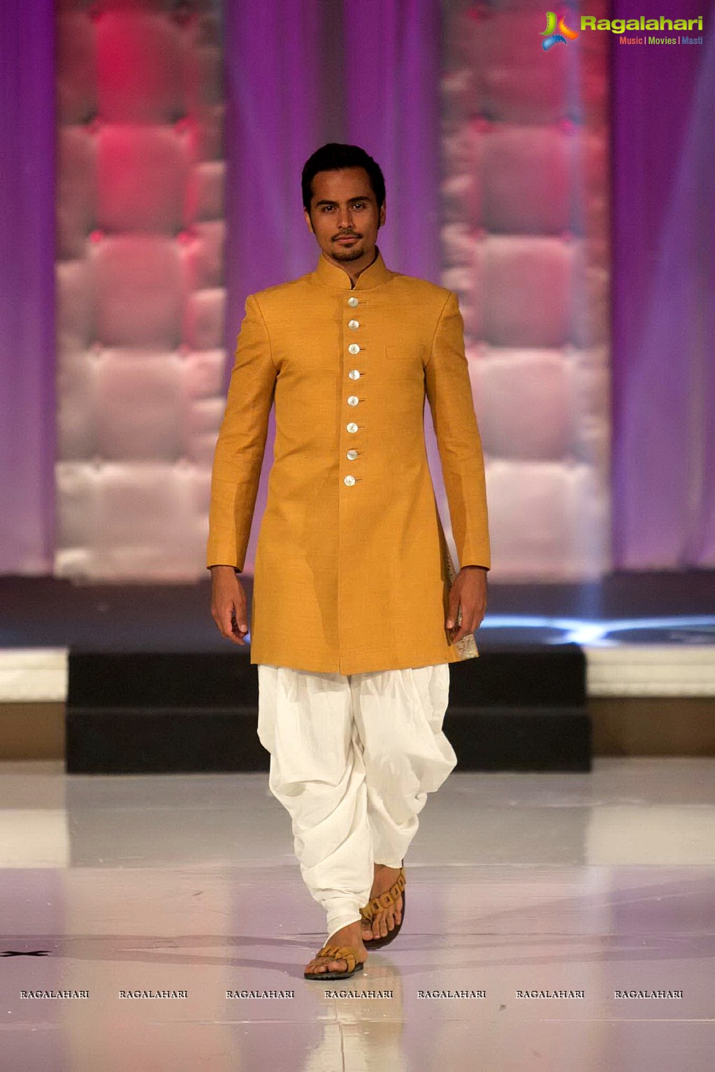 Asif Shah showcased his New Collections at The 4th Annual Glitterati Fashion Show in Las Vegas