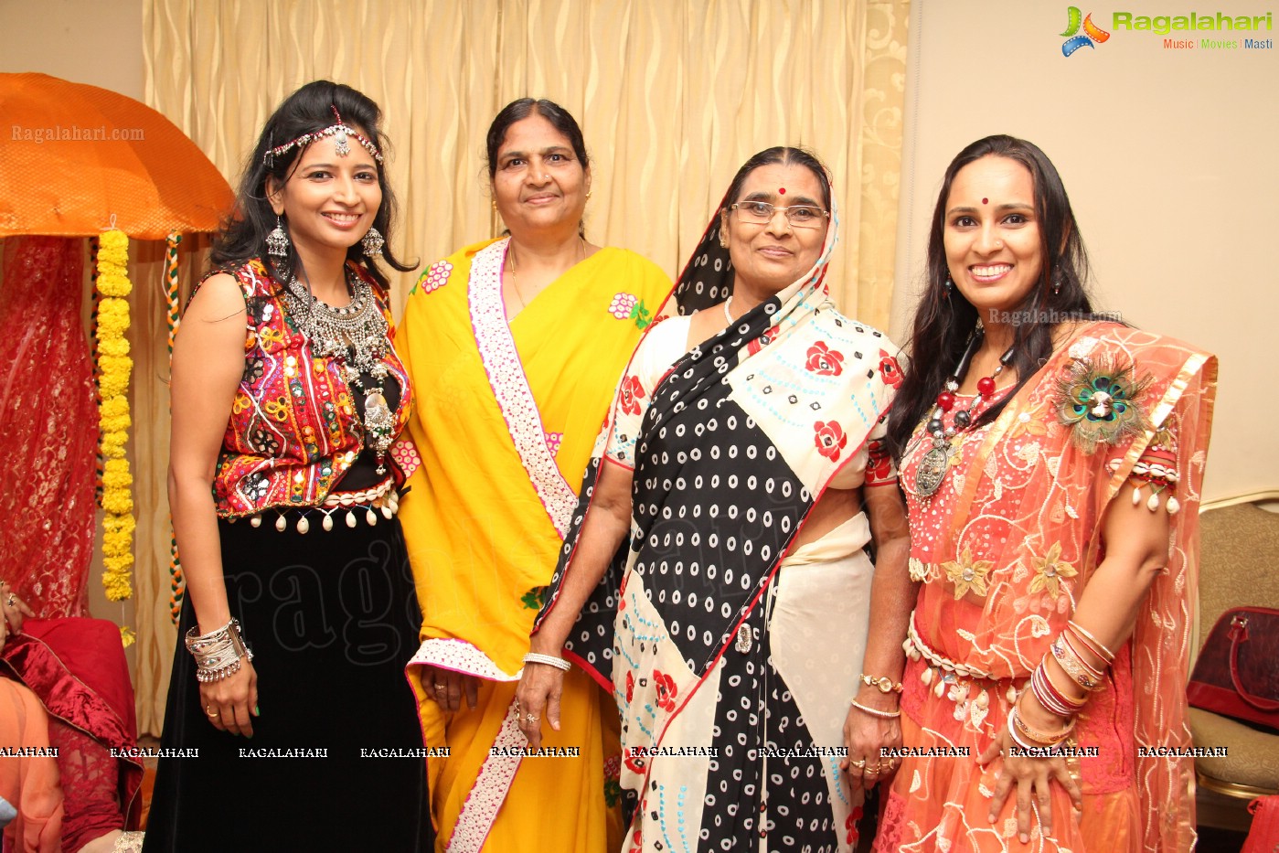 BWB Presents Garba Dandiya Dhamaka 2013 at A'la Liberty, Hyderabad