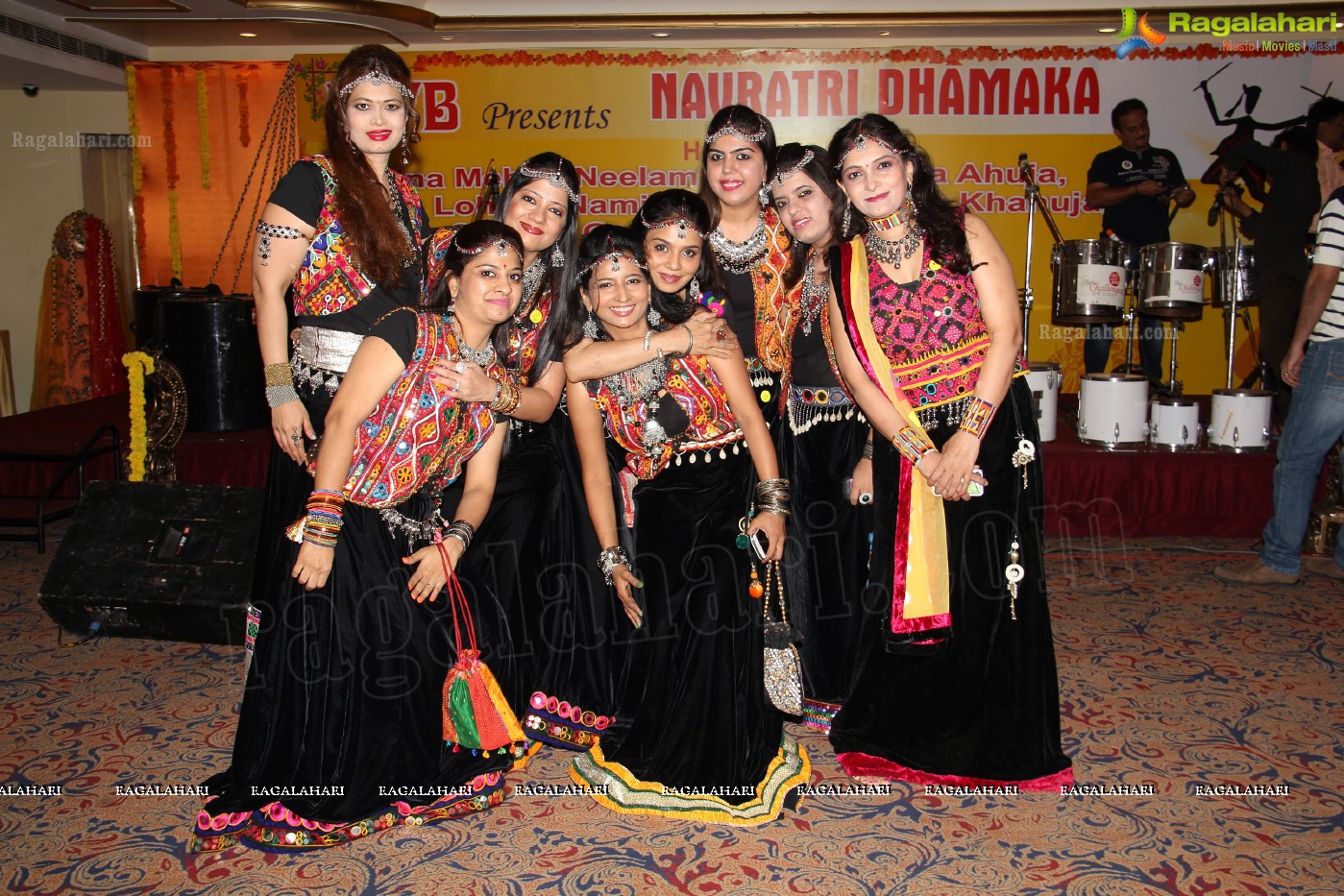 BWB Presents Garba Dandiya Dhamaka 2013 at A'la Liberty, Hyderabad