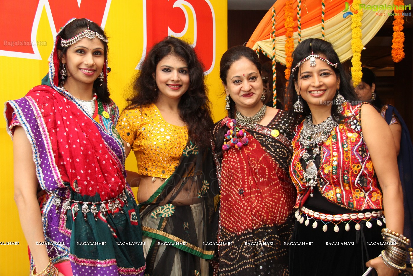 BWB Presents Garba Dandiya Dhamaka 2013 at A'la Liberty, Hyderabad