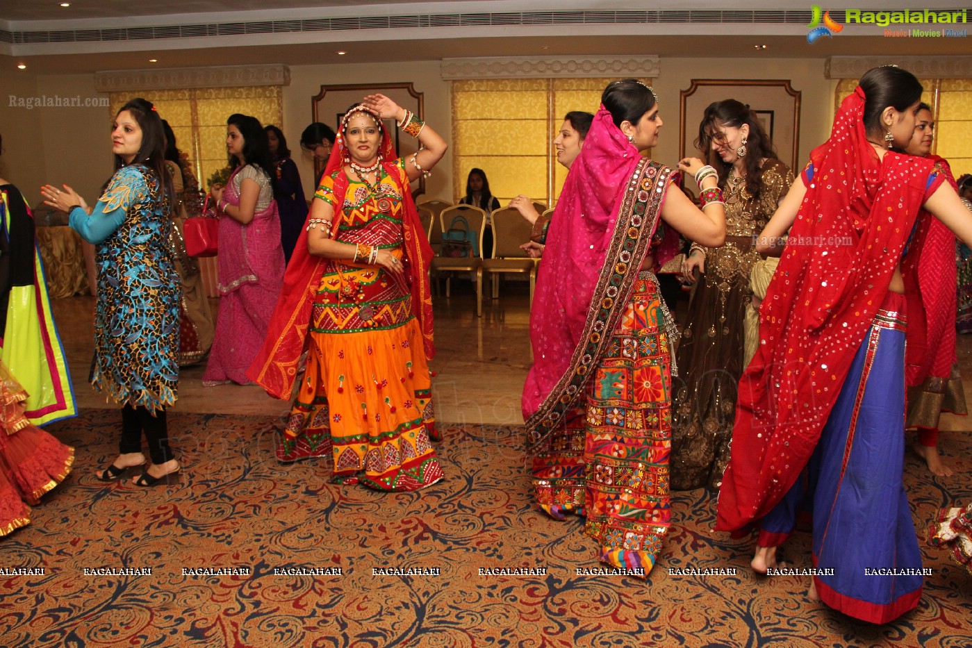 BWB Presents Garba Dandiya Dhamaka 2013 at A'la Liberty, Hyderabad