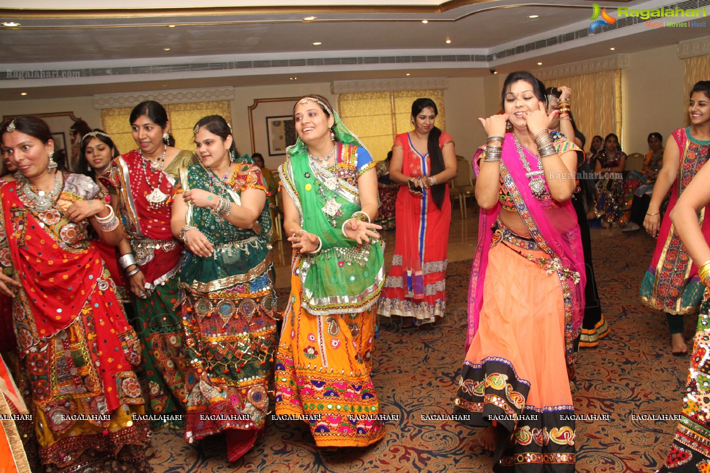 BWB Presents Garba Dandiya Dhamaka 2013 at A'la Liberty, Hyderabad