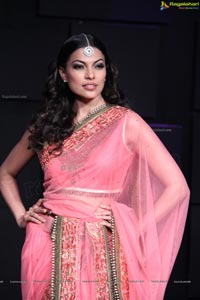 Blenders Pride Fashion Tour 2013 (Day 1)