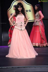 Blenders Pride Fashion Tour 2013 (Day 1)