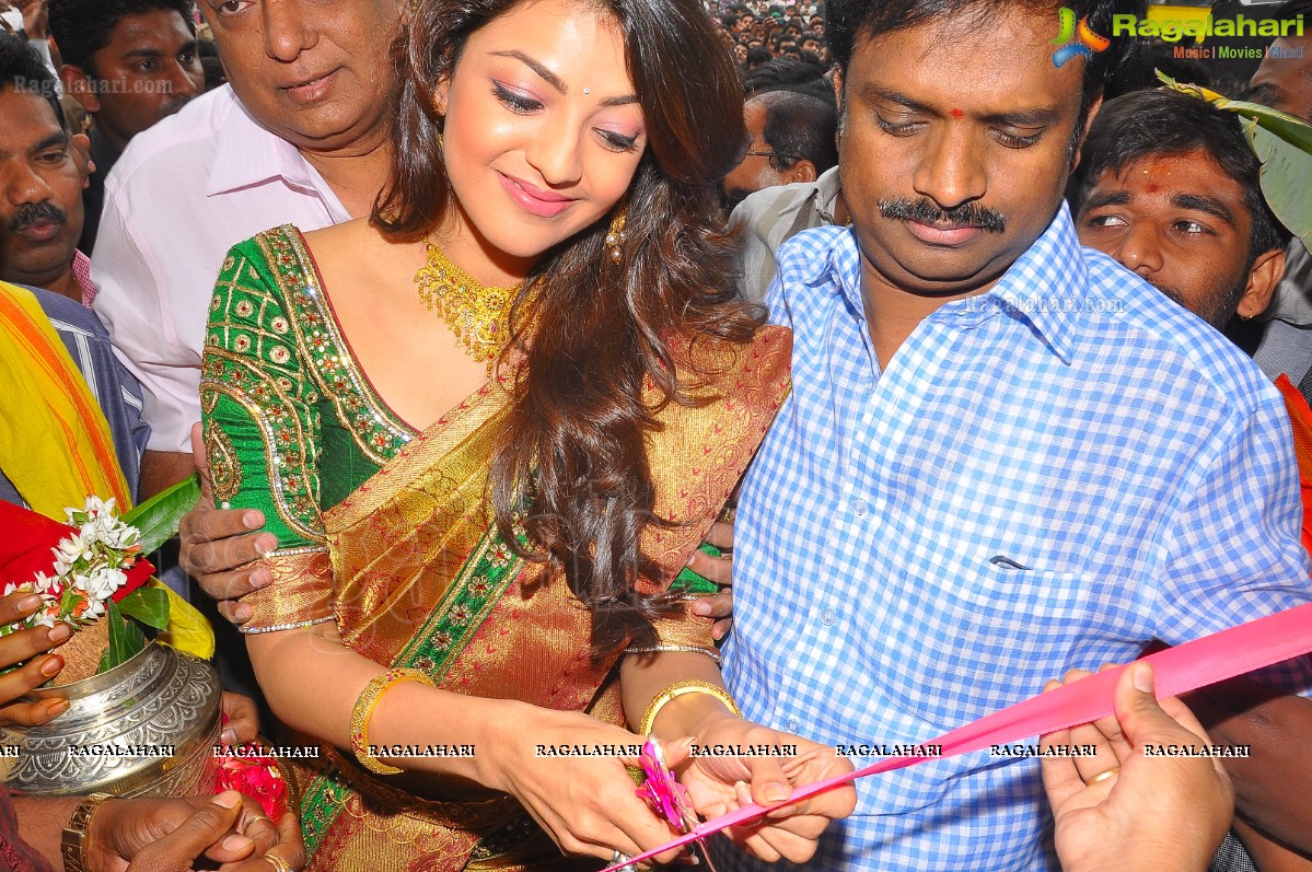 Kajal inaugurates Chennai Shopping Mall at Ameerpet, Hyderabad