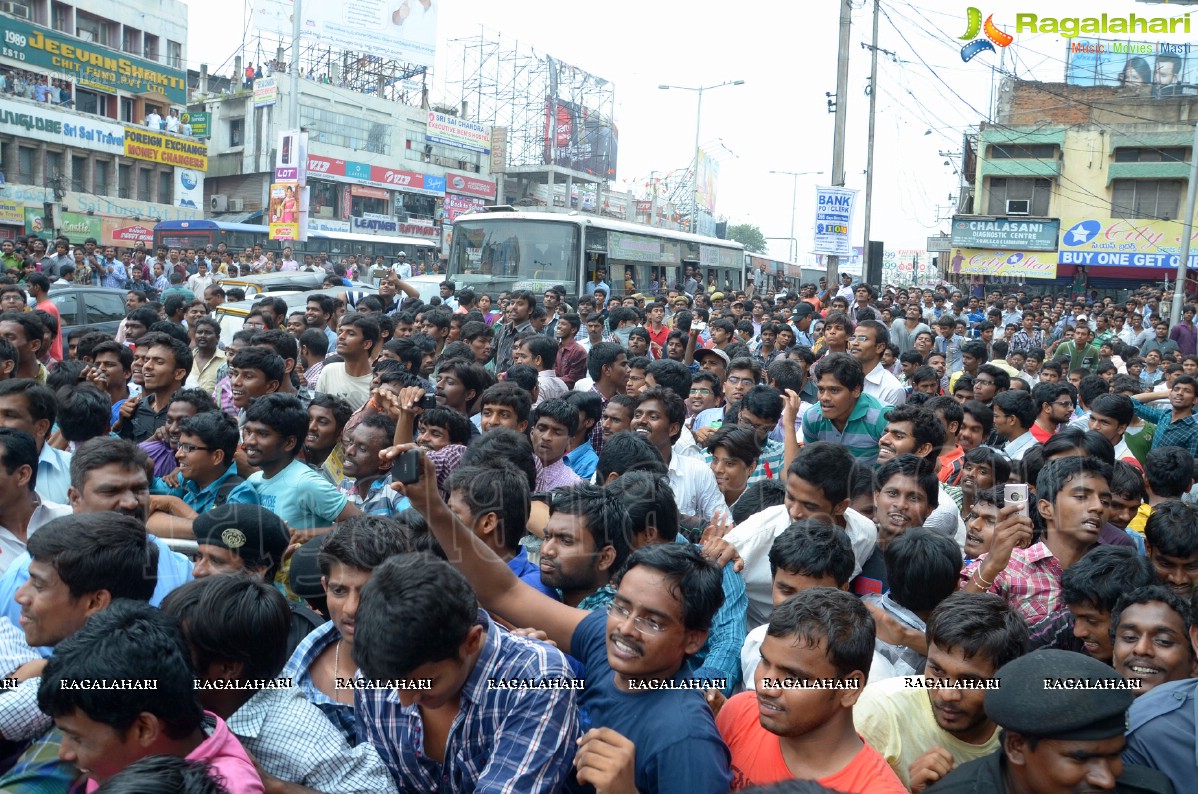 Kajal inaugurates Chennai Shopping Mall at Ameerpet, Hyderabad