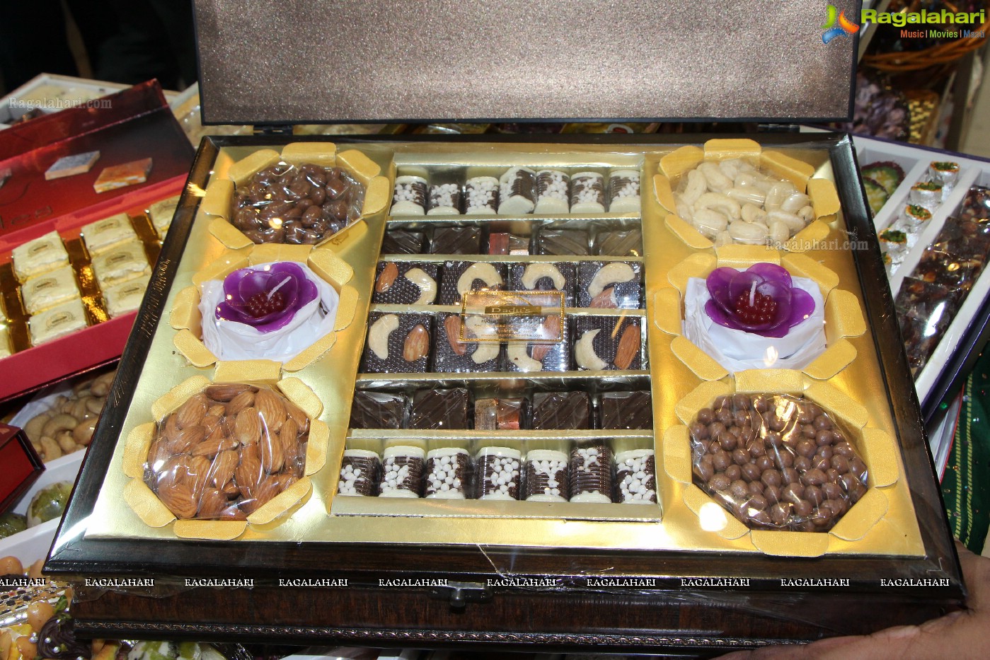 Dadu's Mithai Vatika Assorted Mithai Festival Launch