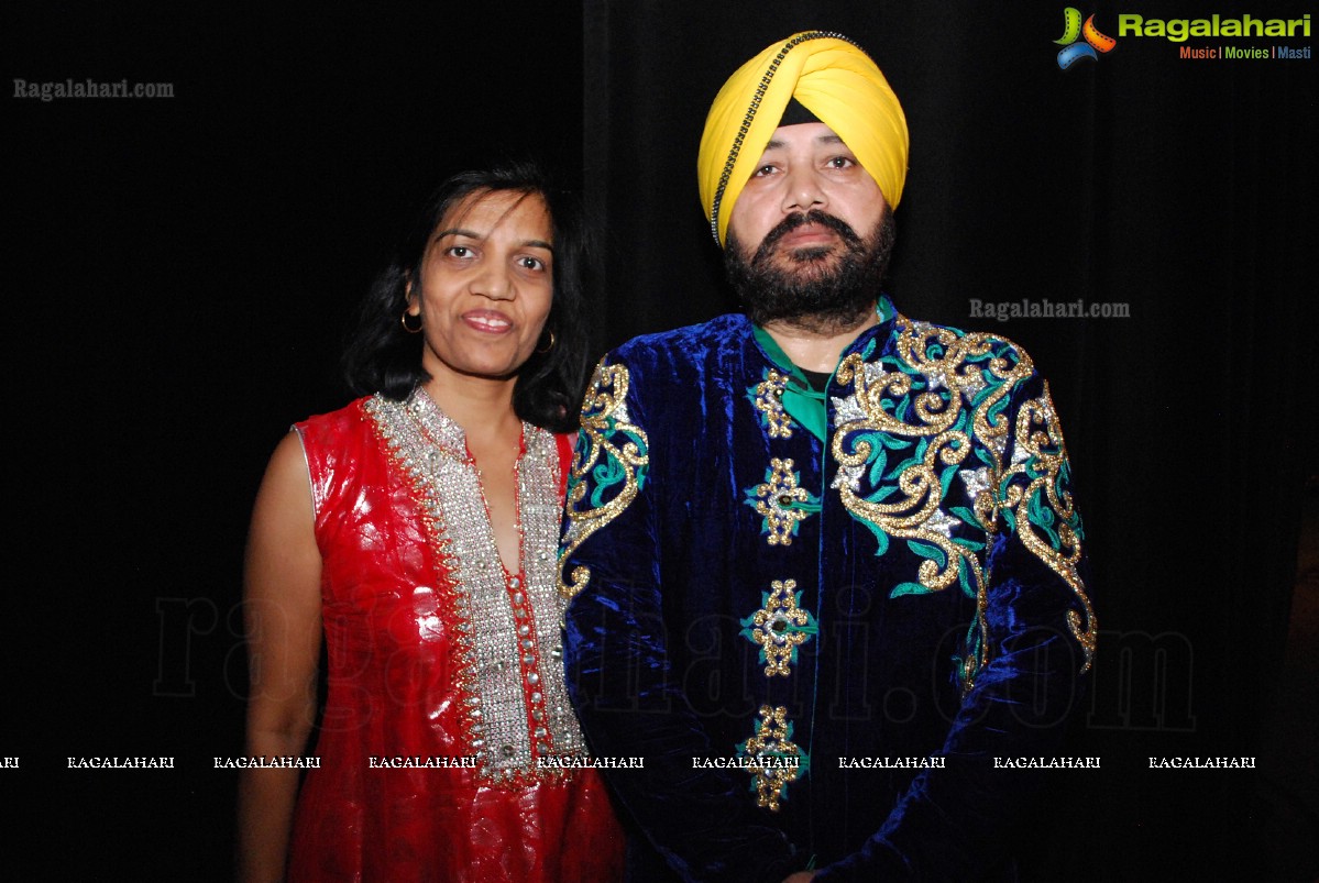 Daler Mehndi Tunak Tunak Live 2013 at Chabot College, Hayward, California, USA