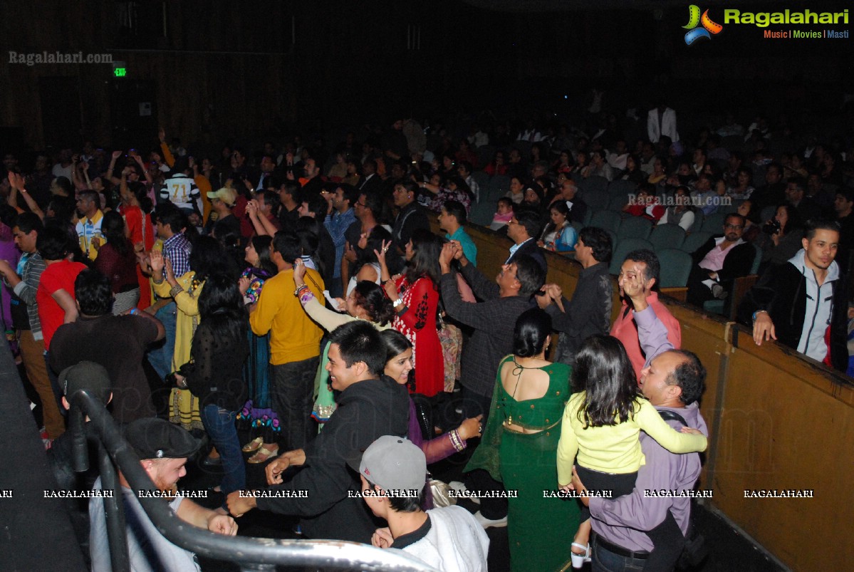 Daler Mehndi Tunak Tunak Live 2013 at Chabot College, Hayward, California, USA