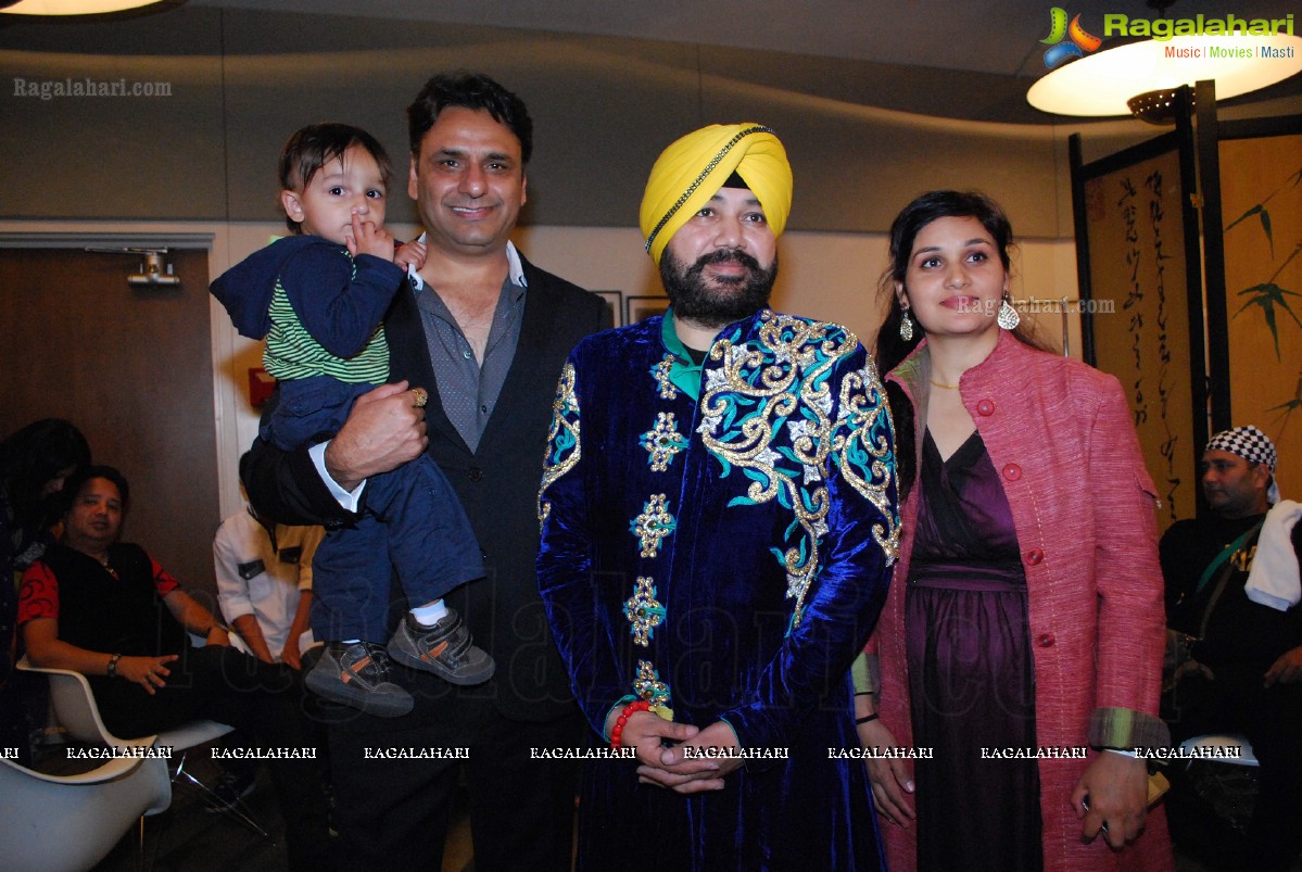 Daler Mehndi Tunak Tunak Live 2013 at Chabot College, Hayward, California, USA