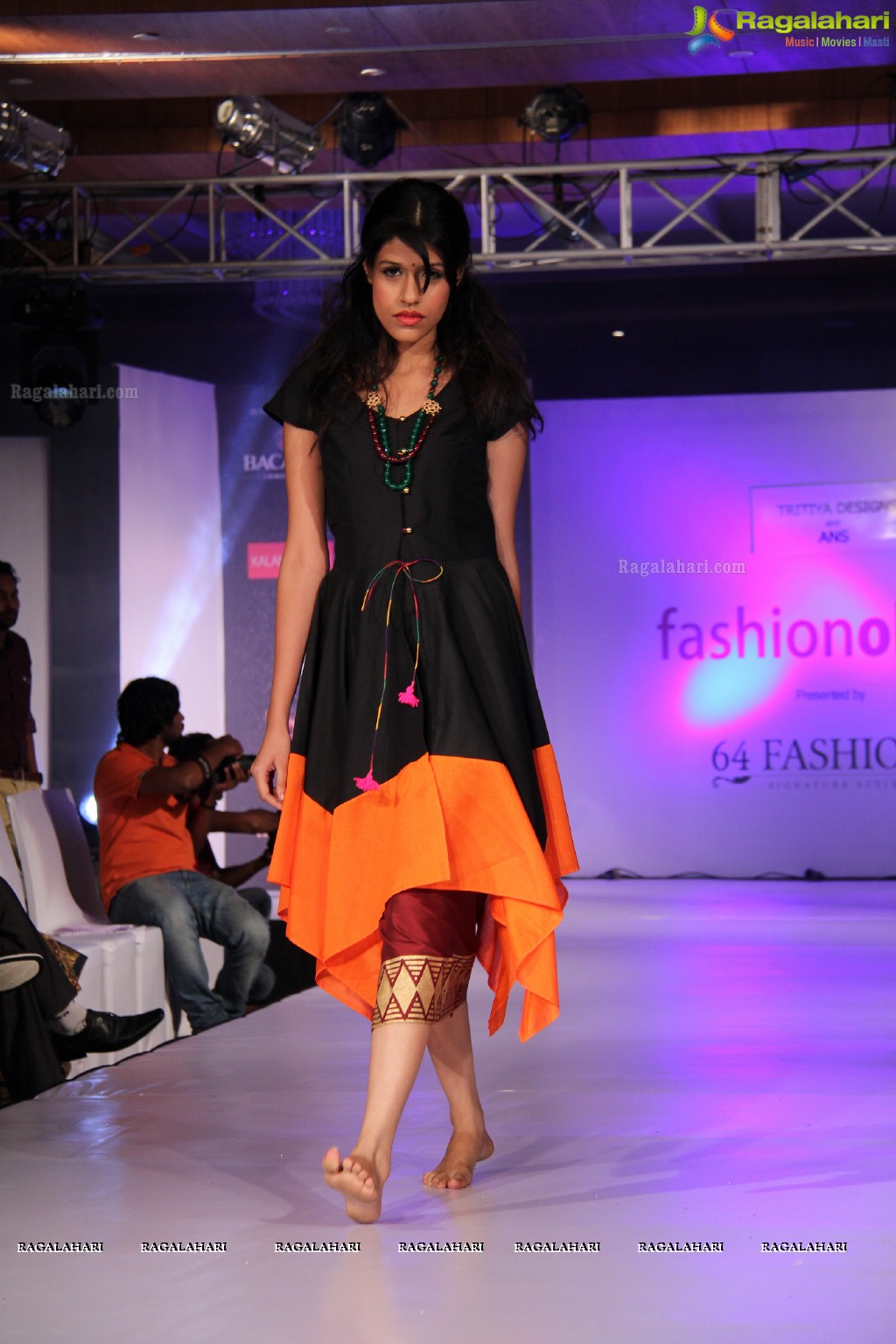 Fashionology Fashion Show by 64fashions.com