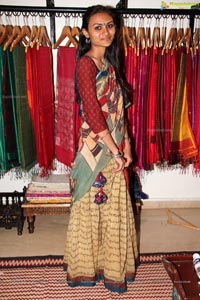 Gaurang's hand woven trunk show