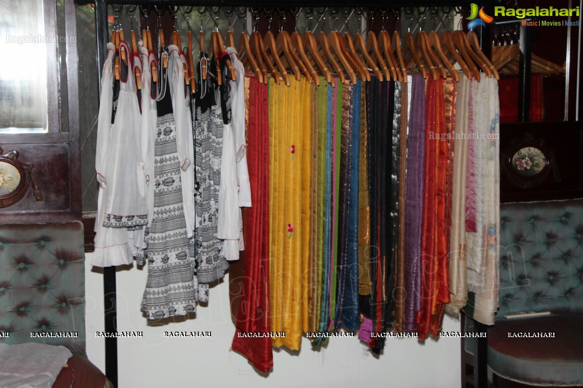 Gaurang's Hand Woven Trunk Show