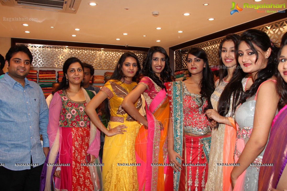 Navneet Kaur Dhillon launches Grandeur, Hyderabad