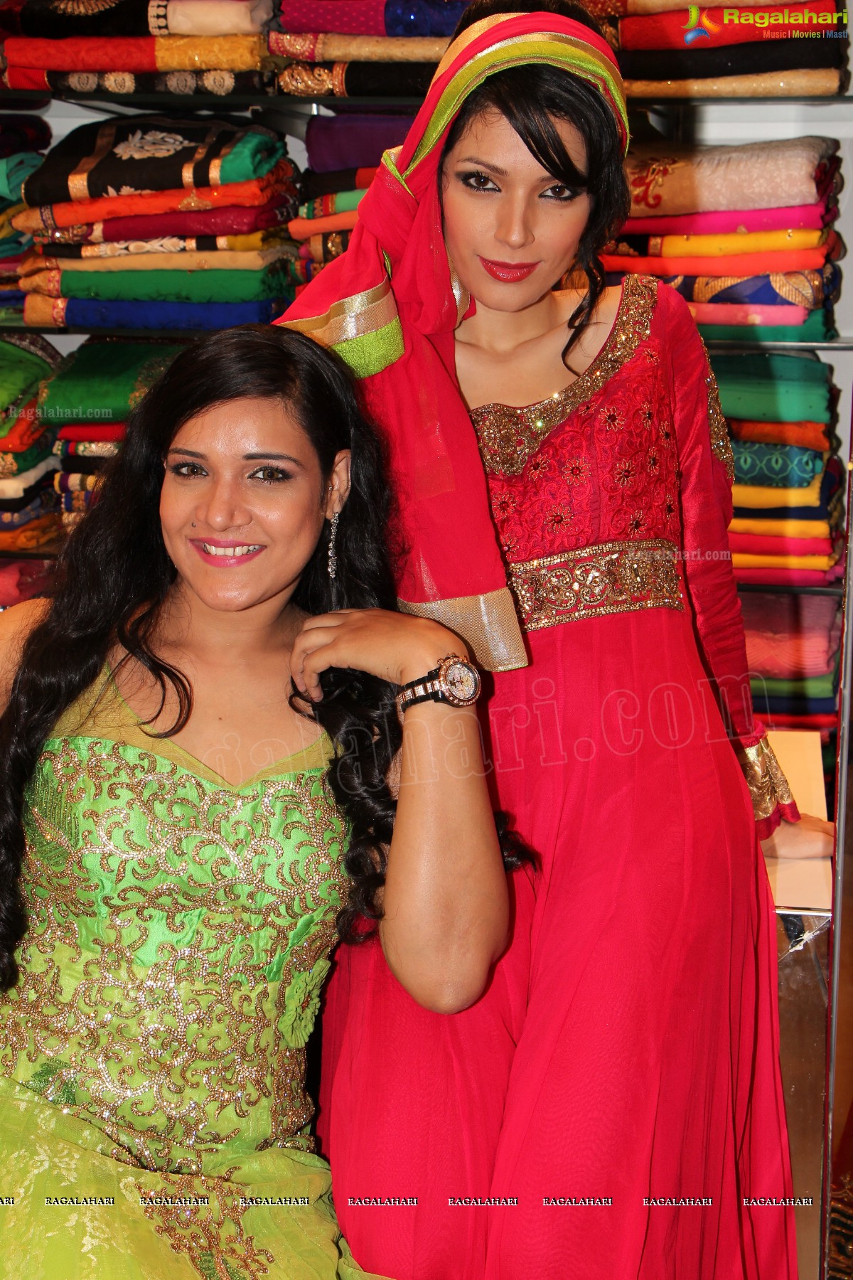 Navneet Kaur Dhillon launches Grandeur, Hyderabad