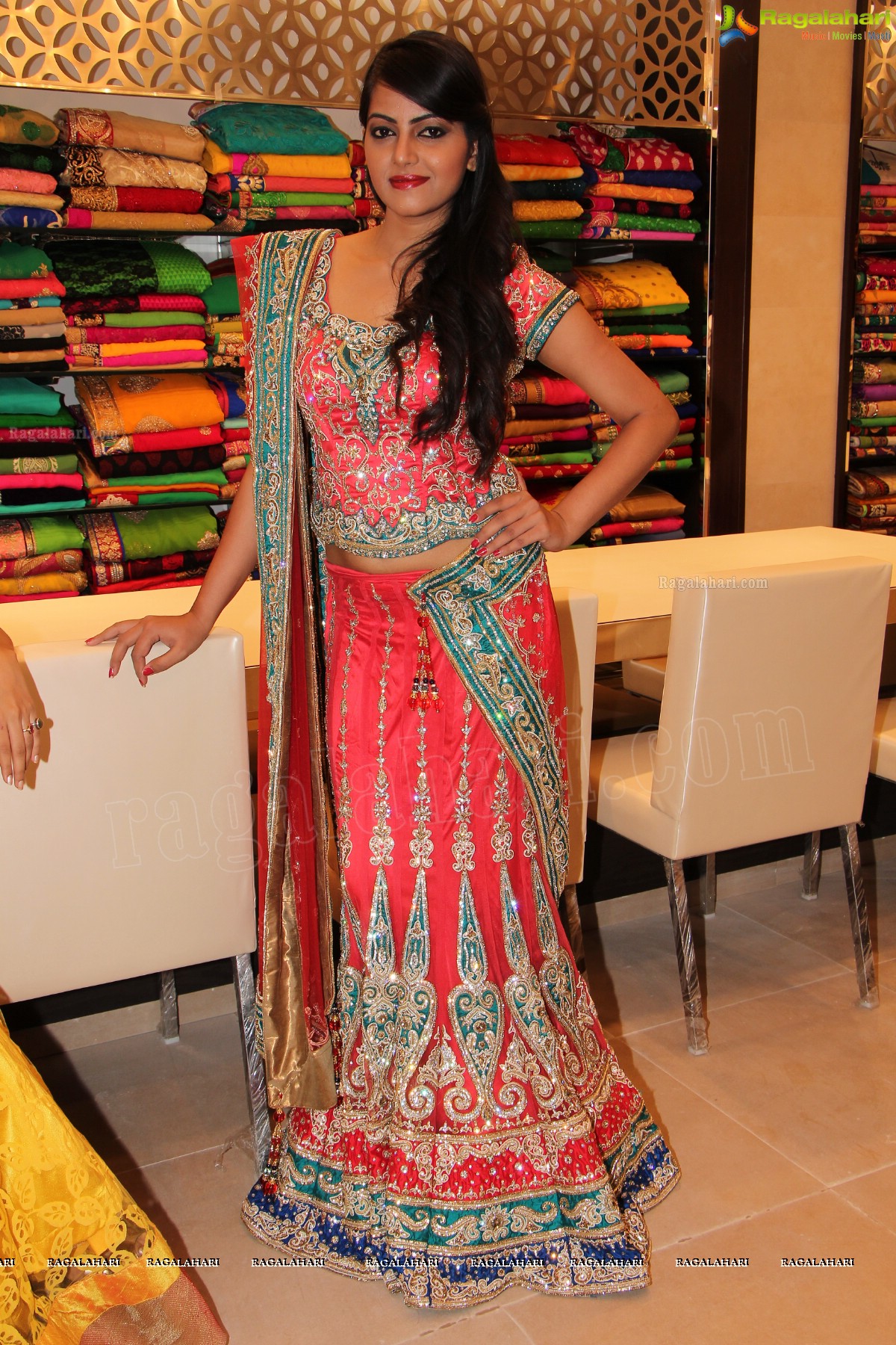 Navneet Kaur Dhillon launches Grandeur, Hyderabad