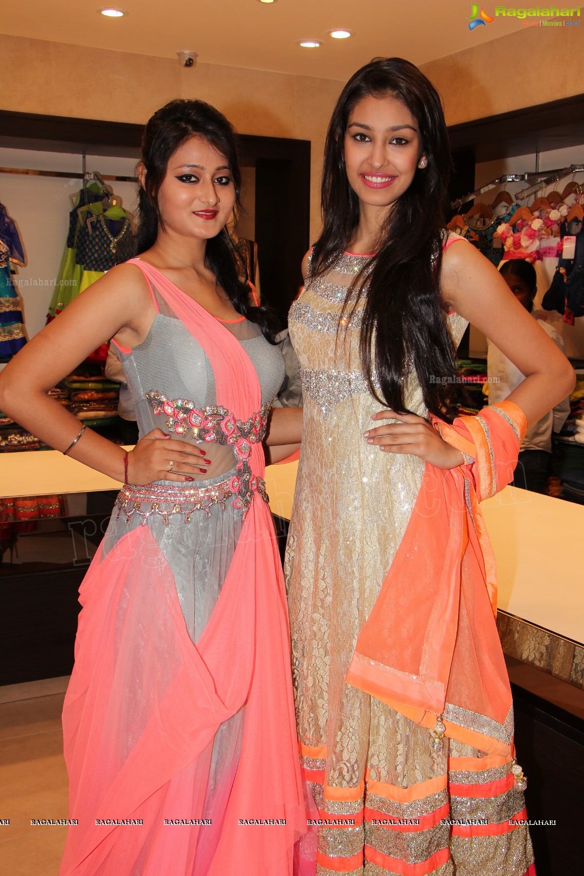 Navneet Kaur Dhillon launches Grandeur, Hyderabad