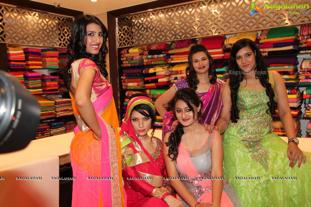 Navneet Kaur Dhillon launches Grandeur, Hyderabad