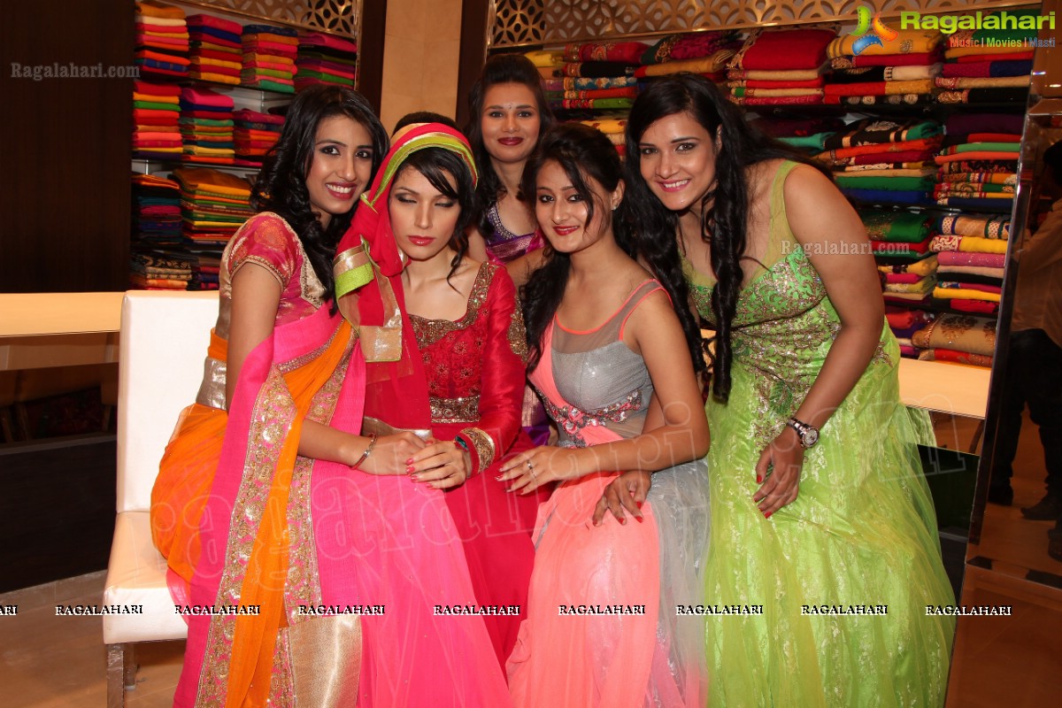 Navneet Kaur Dhillon launches Grandeur, Hyderabad