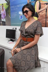 Hamsa Nandini launches Saberi's 13th Optical Showroom