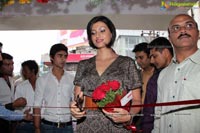 Hamsa Nandini launches Saberi's 13th Optical Showroom