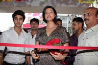 Hamsa Nandini launches Saberi's 13th Optical Showroom