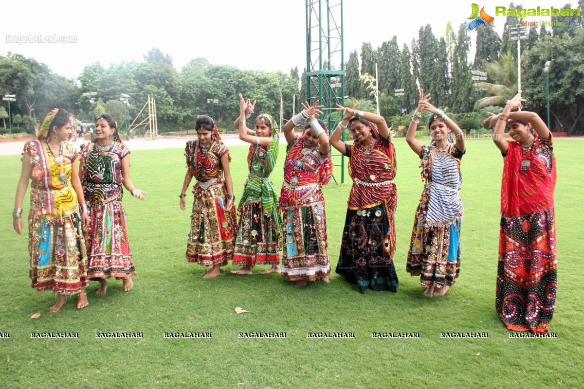 Legend Navratri Utsav 2013 Curtain Raiser