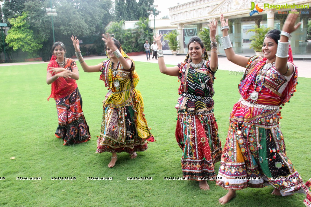 Legend Navratri Utsav 2013 Curtain Raiser