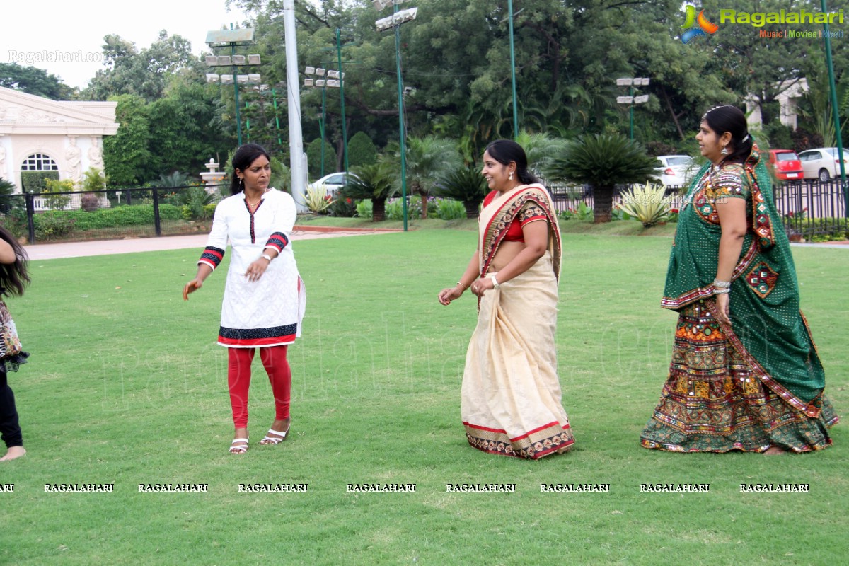 Legend Navratri Utsav 2013 Curtain Raiser