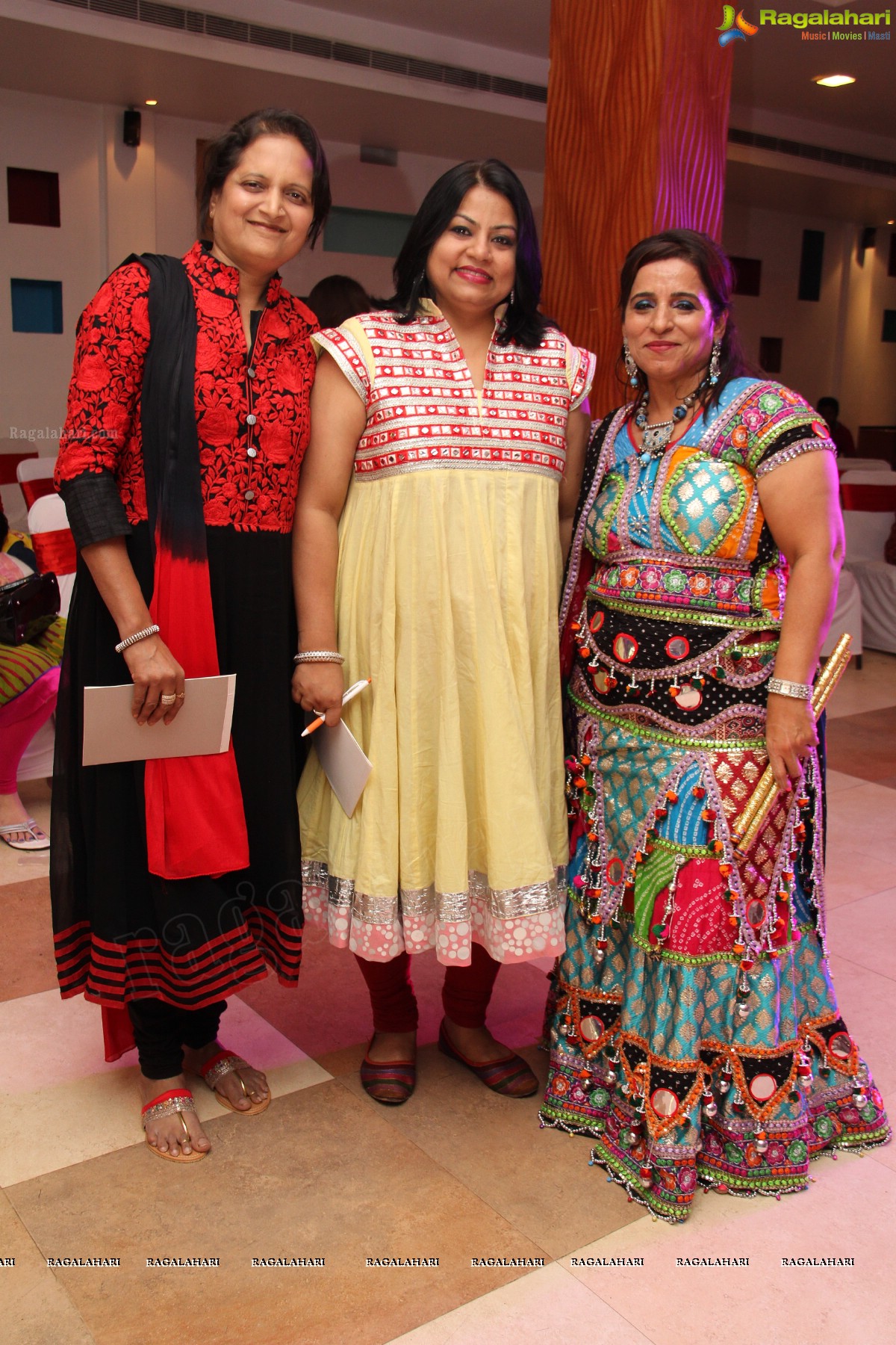 Shraddha Hyderabad-Secunderabad Ladies Chapter's Dandiya Dhamal