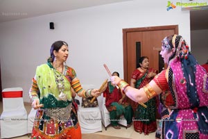 Indian Dandiya Dance