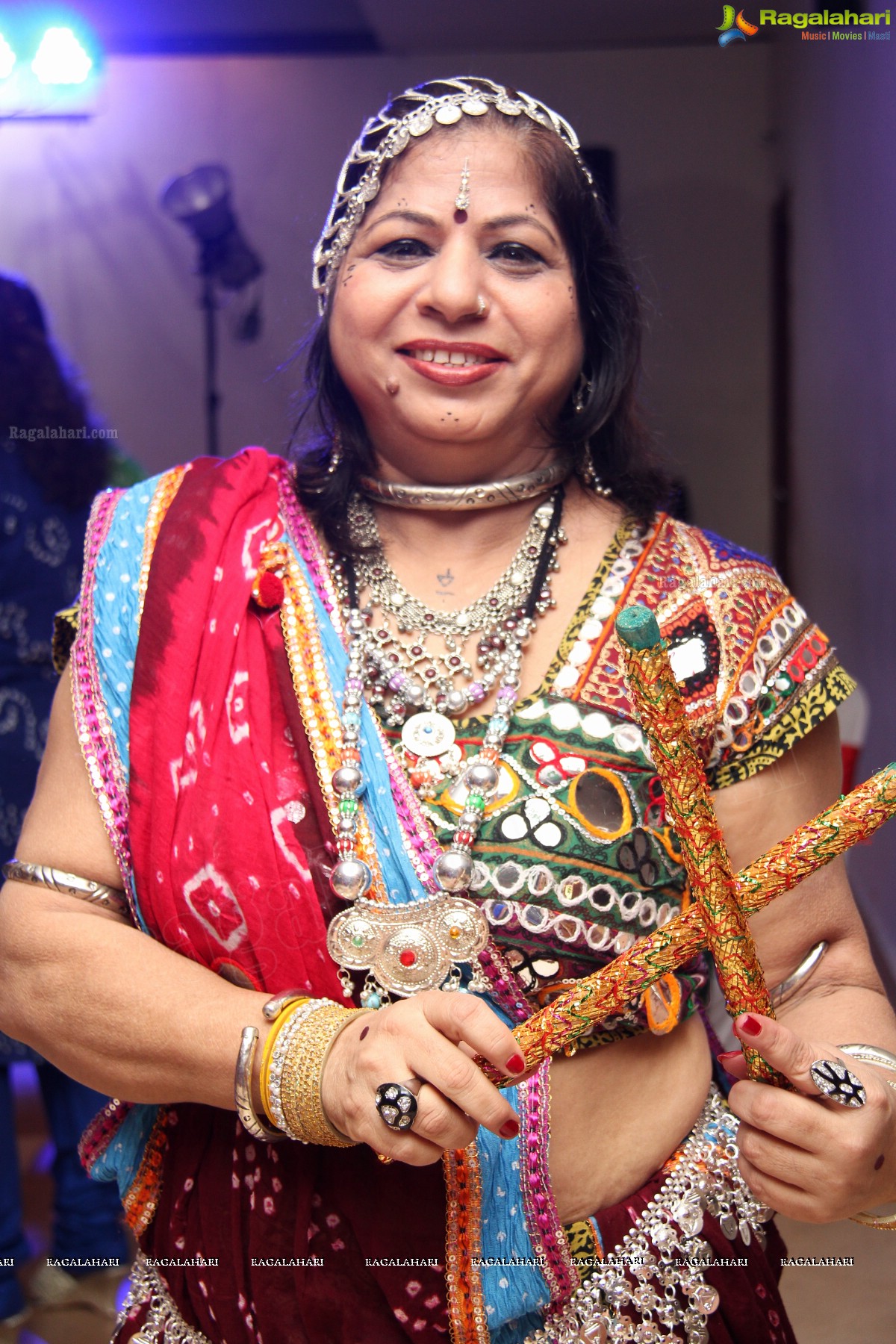 Shraddha Hyderabad-Secunderabad Ladies Chapter's Dandiya Dhamal