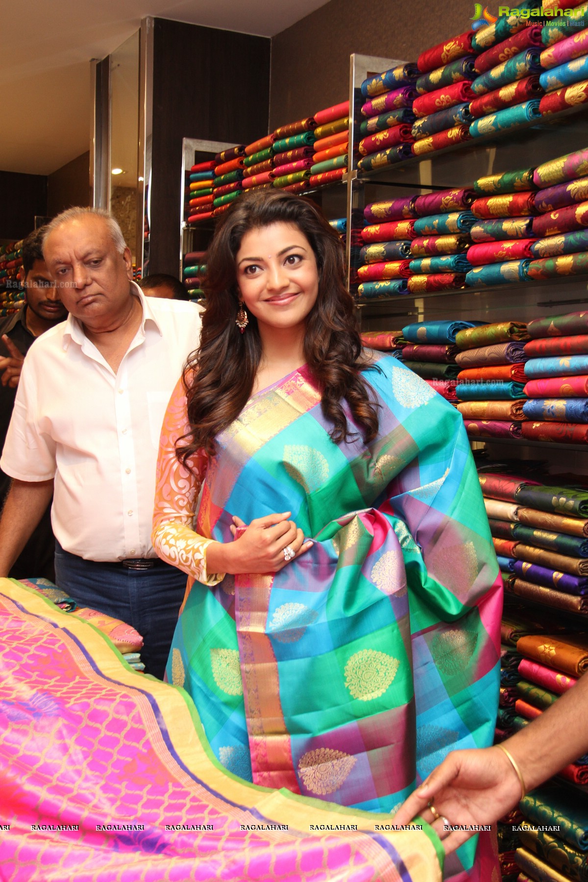 Kajal Aggarwal inagurates Kalanikethan at Kothapet, Hyderabad