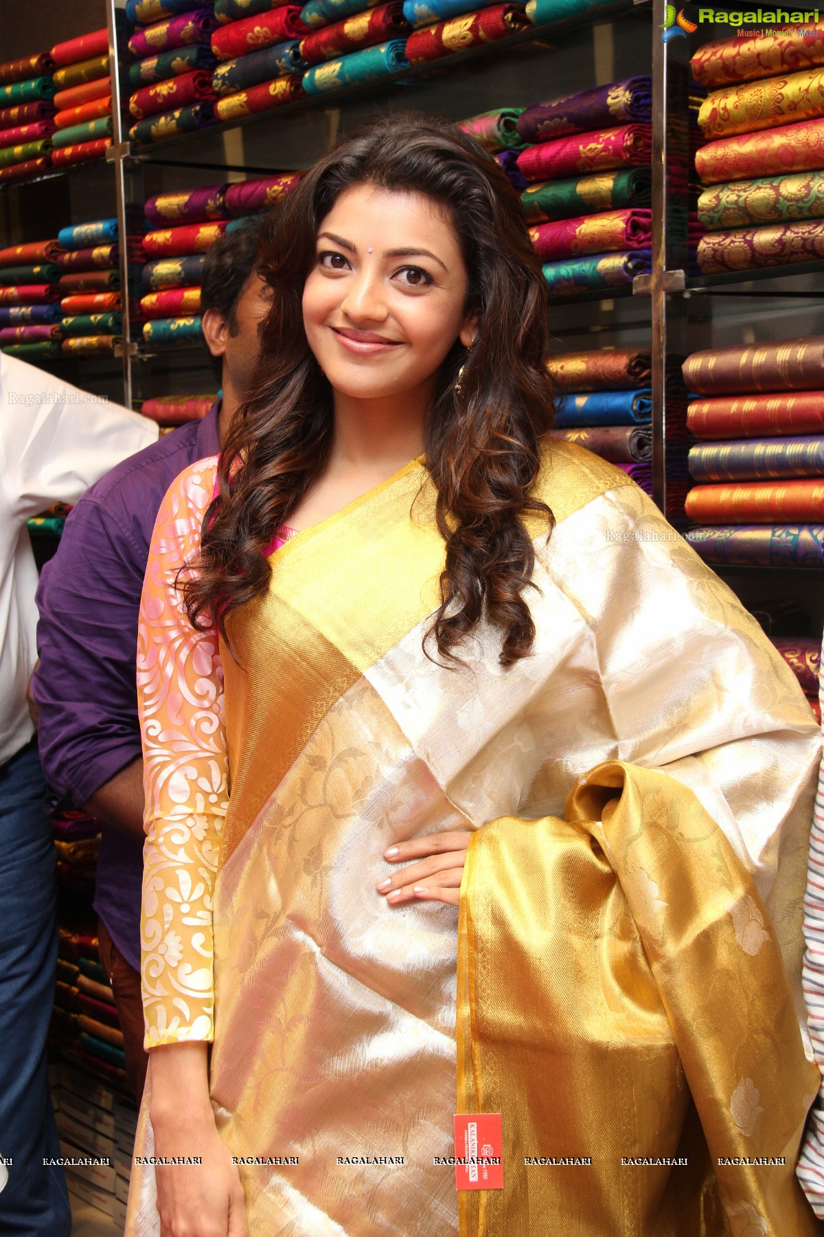 Kajal Aggarwal inagurates Kalanikethan at Kothapet, Hyderabad