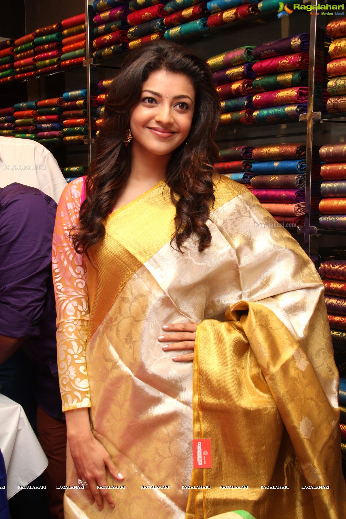 Kajal Aggarwal inagurates Kalanikethan at Kothapet, Hyderabad