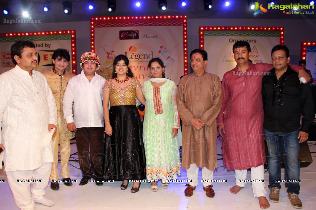 Legend Navratri Utsav 2013 Grand Finale - Judge: Bina Mehta