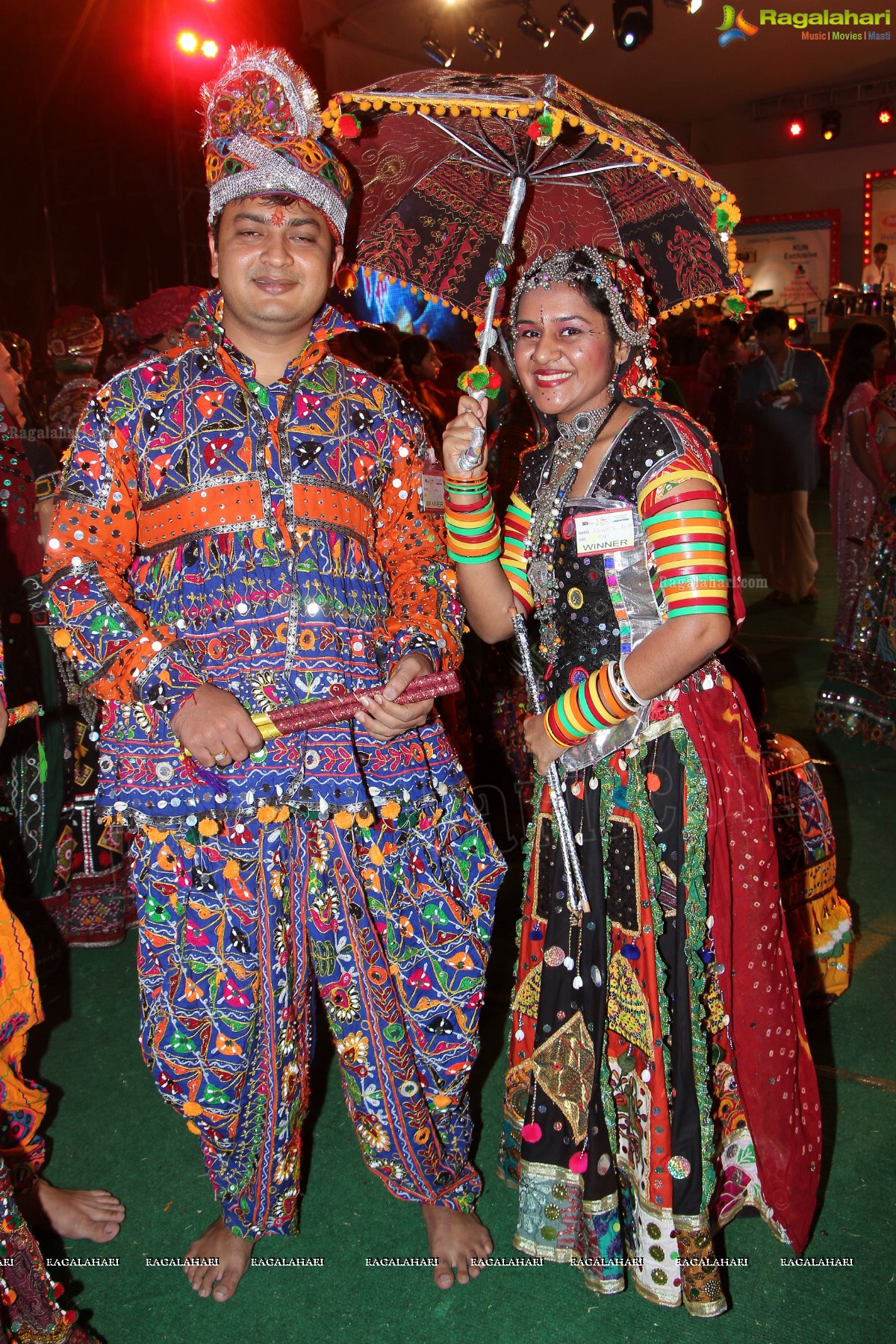 Legend Navratri Utsav 2013 Grand Finale - Judge: Bina Mehta