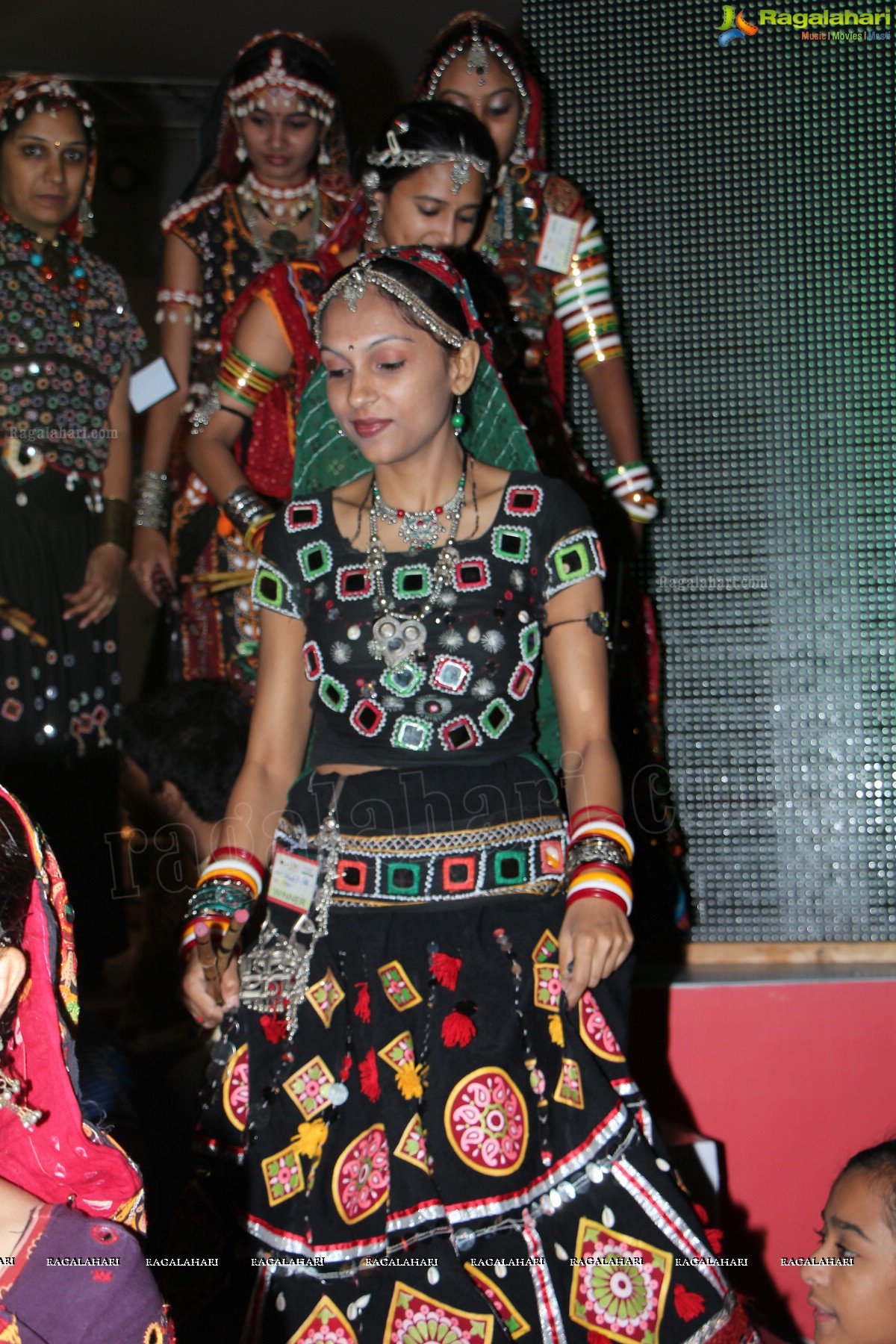 Legend Navratri Utsav 2013 Grand Finale - Judge: Bina Mehta