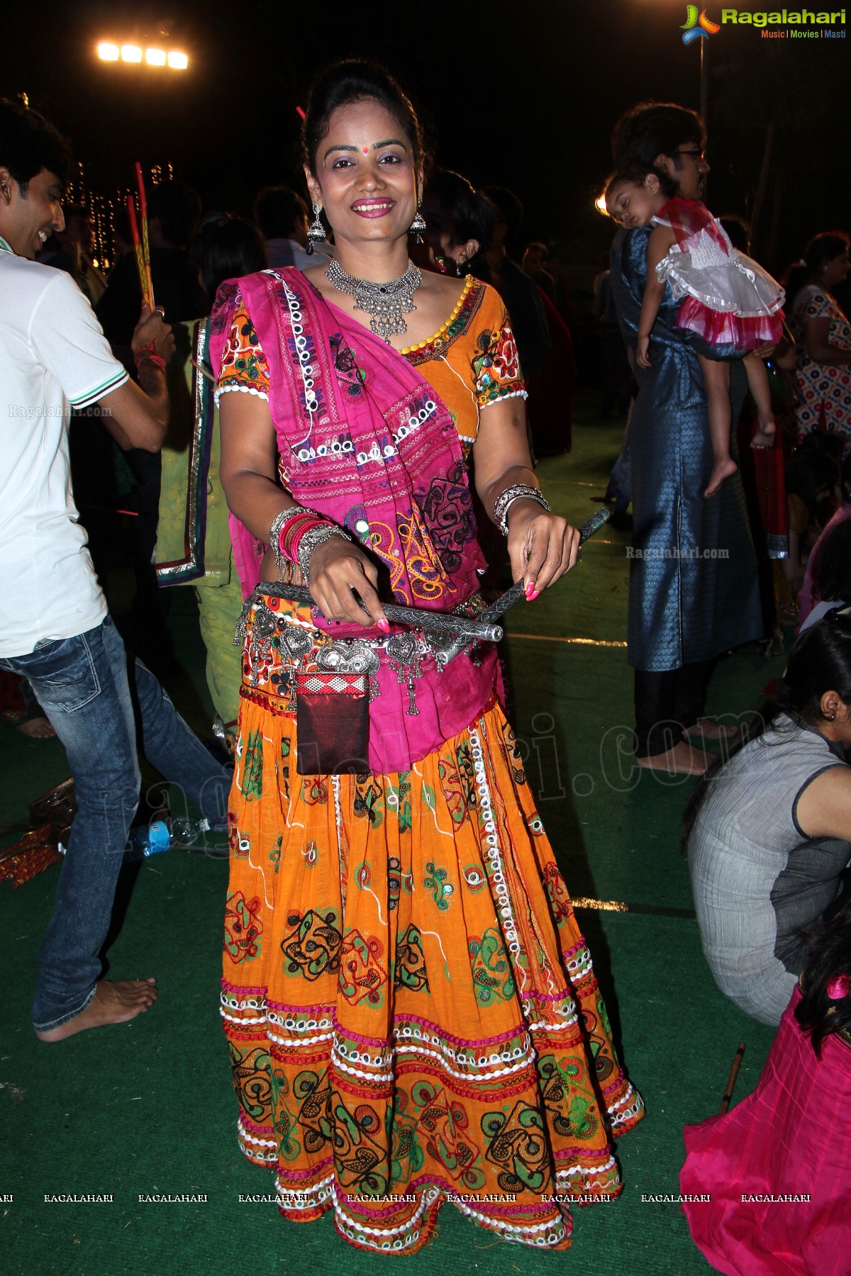 Legend Navratri Utsav 2013 Grand Finale - Judge: Bina Mehta