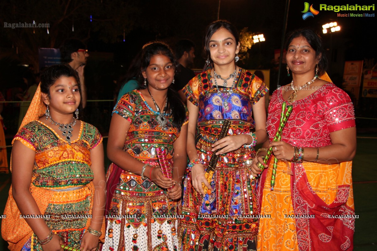 Legend Navratri Utsav 2013 Grand Finale - Judge: Bina Mehta