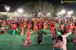 Legend Navratri Utsav 2013 Photos